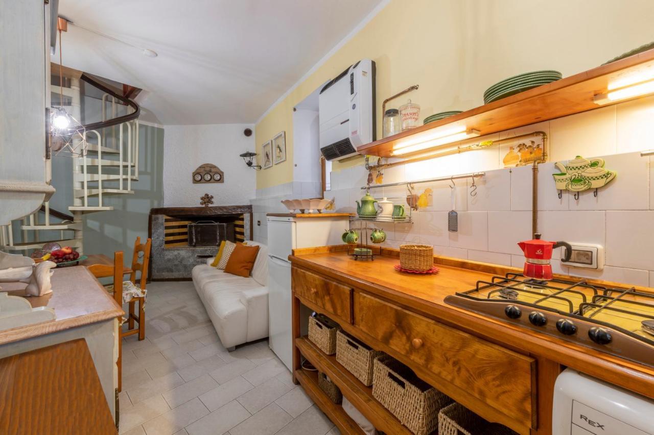 Rustico Terra Cielo - Renovated In 2023 Lägenhet Ramponio Exteriör bild
